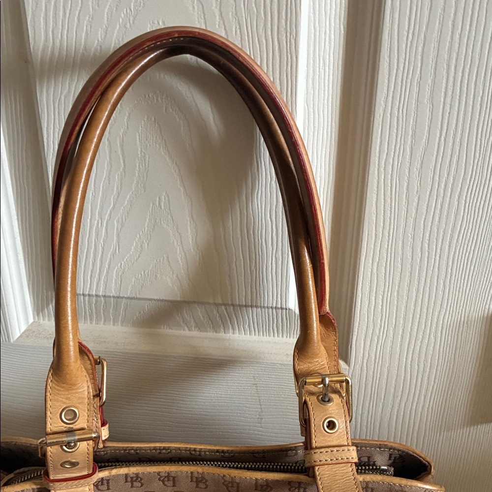 Dooney & Bourke Tan Monogram Shoulder Bag - Picture 3 of 8